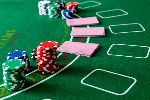 ikon toto mobile app interface showing live dealer tables and sportsbook markets